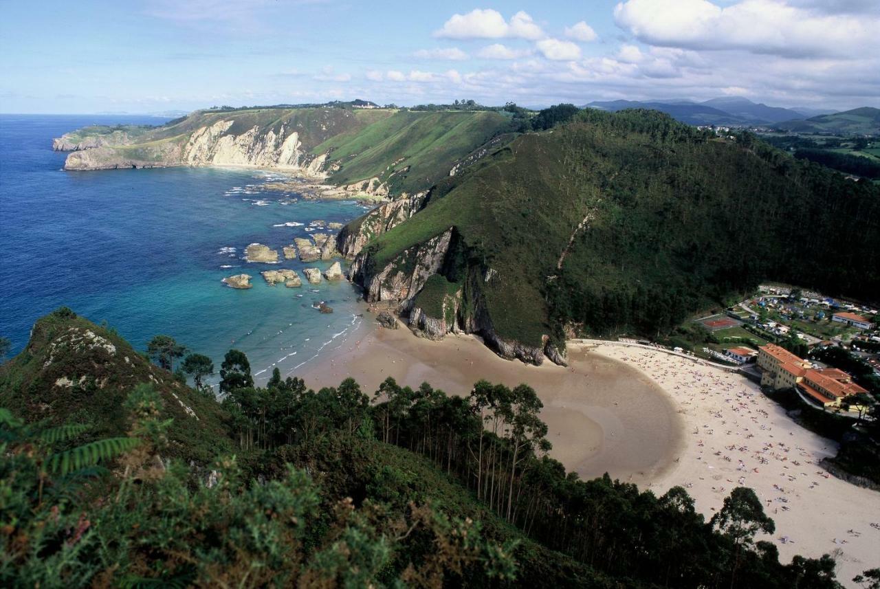 La Nana Del Mar / The Lullaby Of The Sea On Old Harbour Appartement Cudillero Buitenkant foto